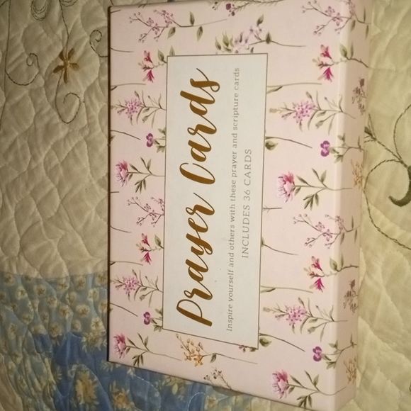 Prayer Cards In Decorative box ox - Picture 1 of 7